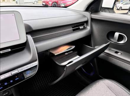 Hyundai - IONIQ 5