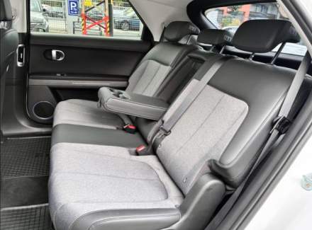 Hyundai - IONIQ 5
