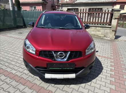 Nissan - Qashqai