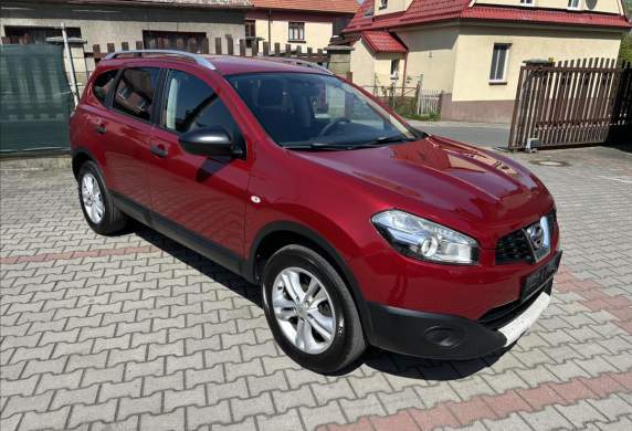 Nissan - Qashqai