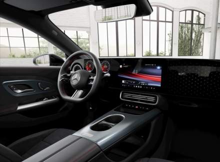 Mercedes-Benz - CLA