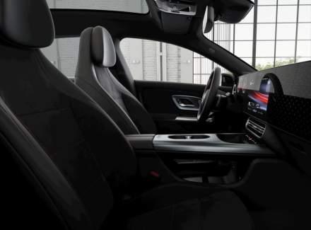 Mercedes-Benz - CLA
