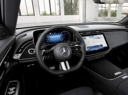 Mercedes-Benz - E-class