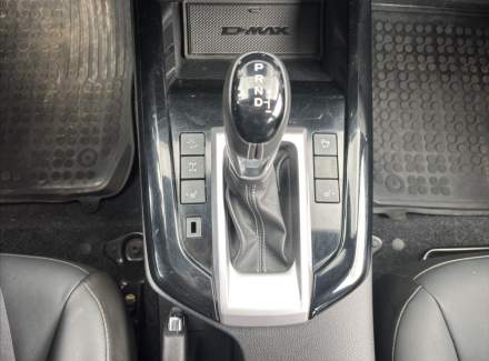 Isuzu - D-Max