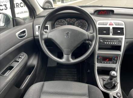 Peugeot - 307