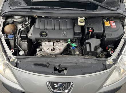 Peugeot - 307