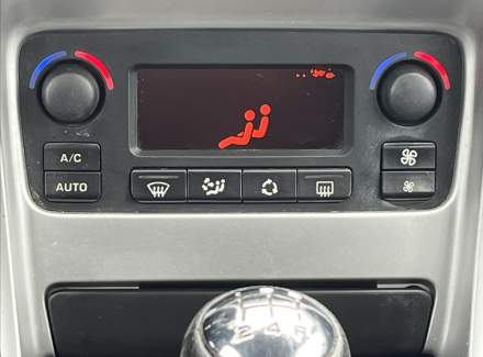Peugeot - 307