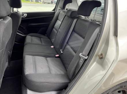 Peugeot - 307