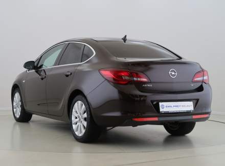 Opel - Astra
