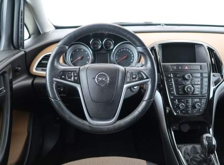 Opel - Astra