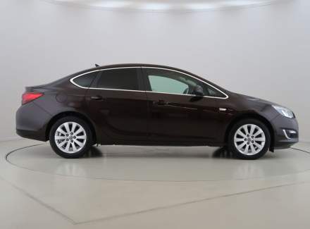 Opel - Astra