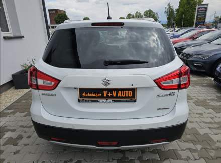 Suzuki - SX4