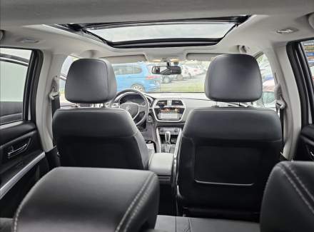 Suzuki - SX4
