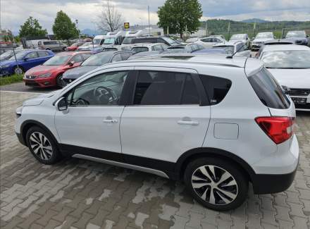 Suzuki - SX4