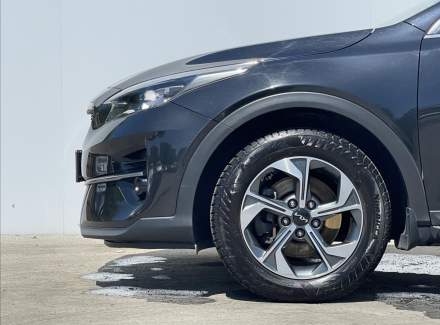 Kia - XCeed