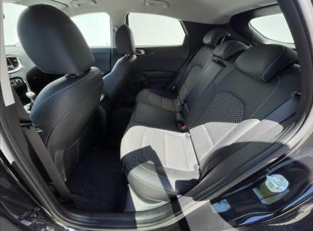 Kia - XCeed