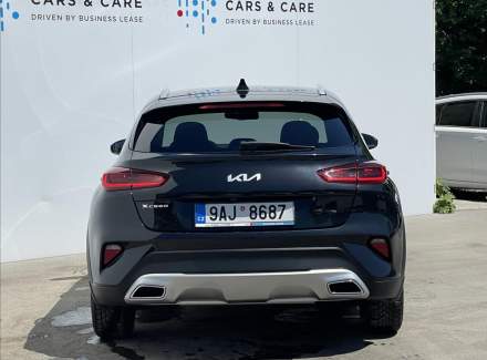 Kia - XCeed