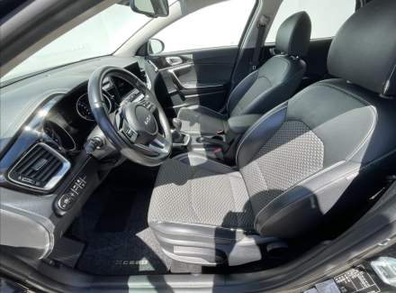 Kia - XCeed