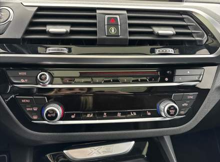 BMW - X3