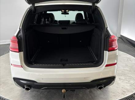BMW - X3