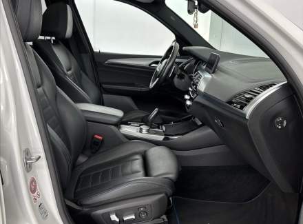 BMW - X3
