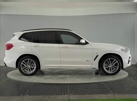 BMW - X3