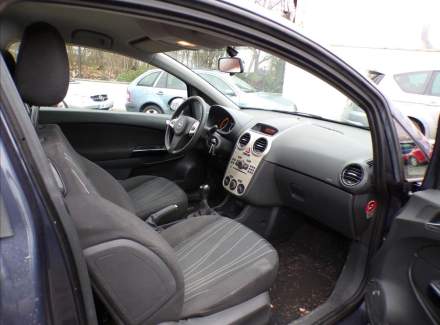 Opel - Corsa