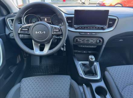 Kia - Cee'd