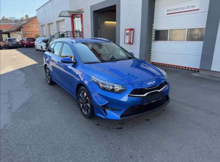Kia - Cee'd