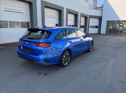 Kia - Cee'd