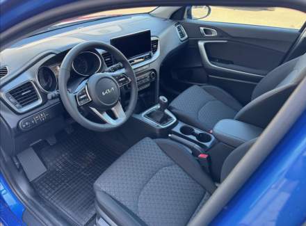 Kia - Cee'd