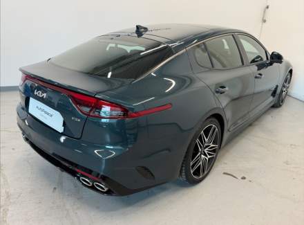 Kia - Stinger