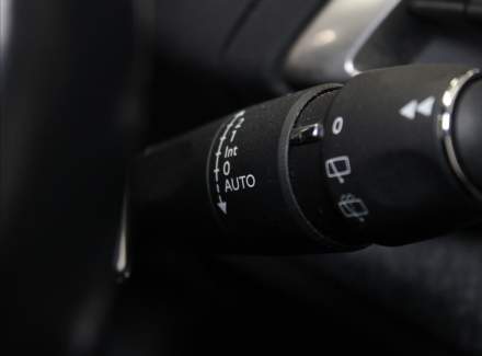 Peugeot - 5008