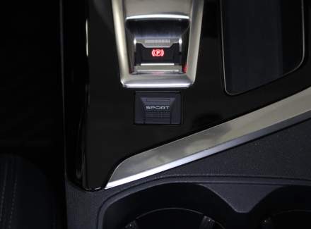Peugeot - 5008