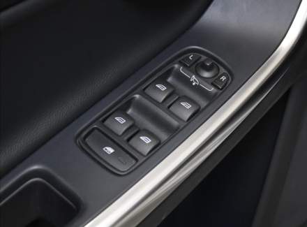 Volvo - S60
