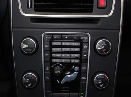 Volvo - S60