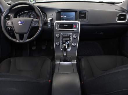 Volvo - S60