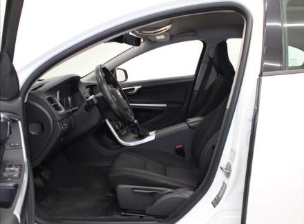 Volvo - S60