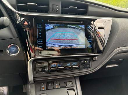 Toyota - Auris