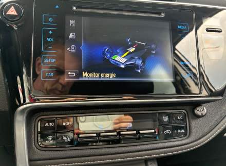 Toyota - Auris