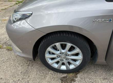 Toyota - Auris