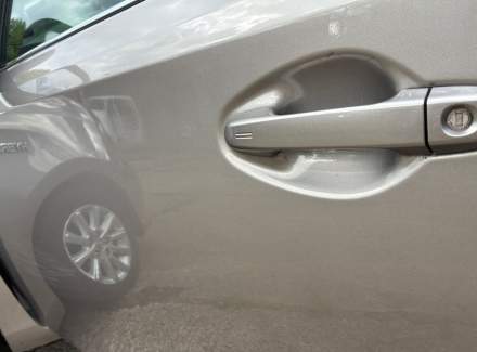 Toyota - Auris