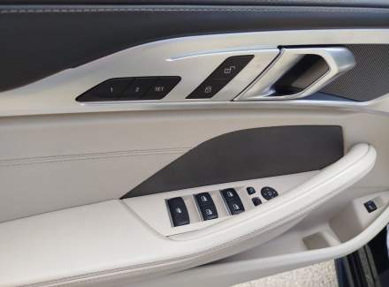 BMW - 8er