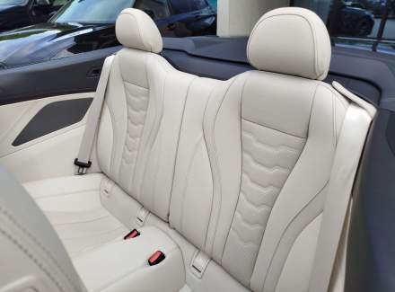 BMW - 8er