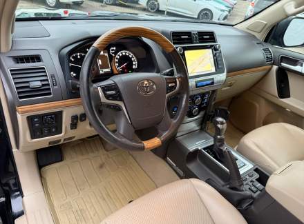 Toyota - Land Cruiser
