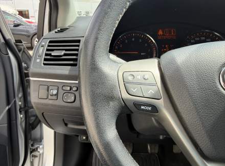 Toyota - Avensis
