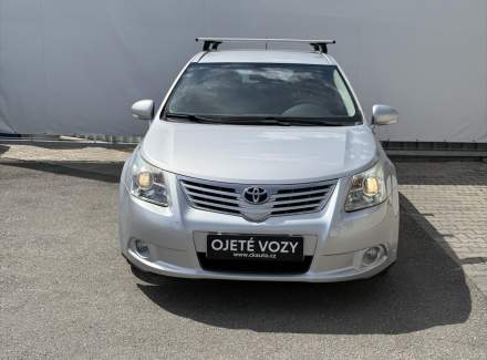Toyota - Avensis