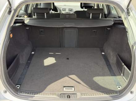 Toyota - Avensis