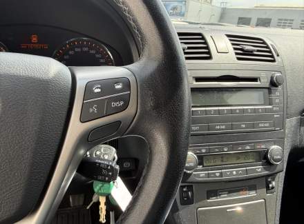 Toyota - Avensis