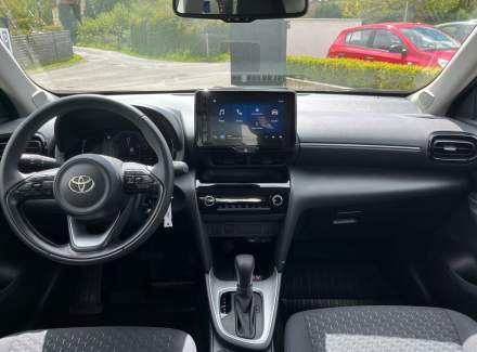 Toyota - Yaris Cross